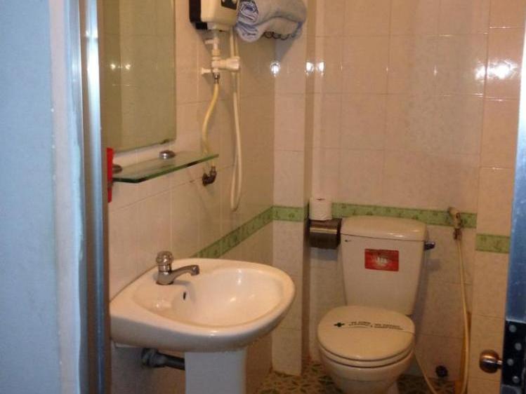Hoang Ha Hotel Nha Trang Bagian luar foto